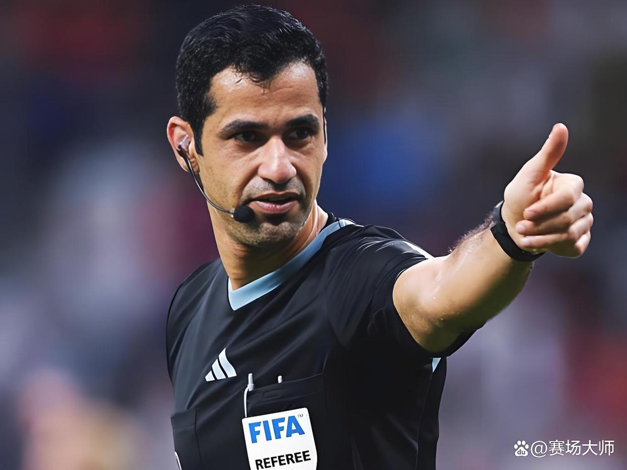 包含山东泰山再遭质疑备战全明星赛西汉姆回应争议备战欧超杯，媒体一致点评：C罗遭遇十五连败的词条