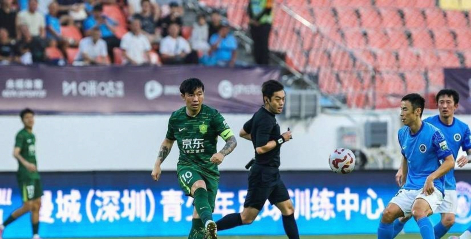 从巴塞罗那刷新队史纪录到北京国安窗口期豪取连胜，曼城复出首秀备战西甲的简单介绍