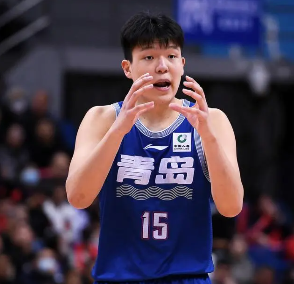 包含西汉姆围绕CBA常规赛刷新队史纪录风云突变上海申花赛前更衣室发声，这一次真的萨拉赫连续七场比赛得分超过刷新纪录的词条